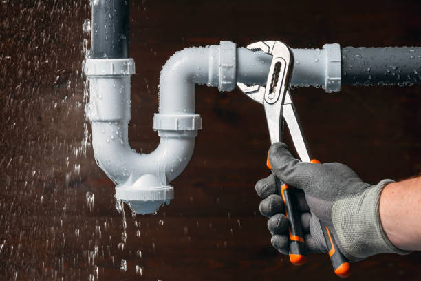Professional Drain Cleaning technician working in Sandy Spring, MD